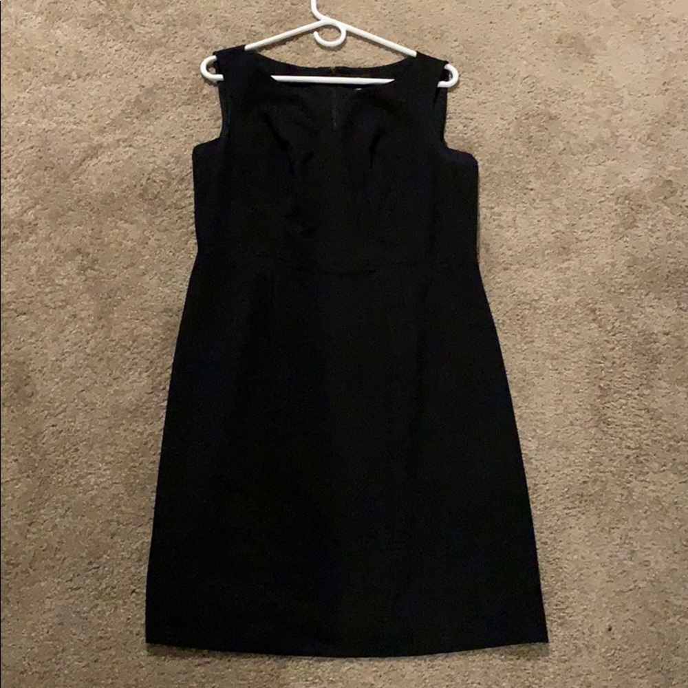 Black v-neck sheath dress
